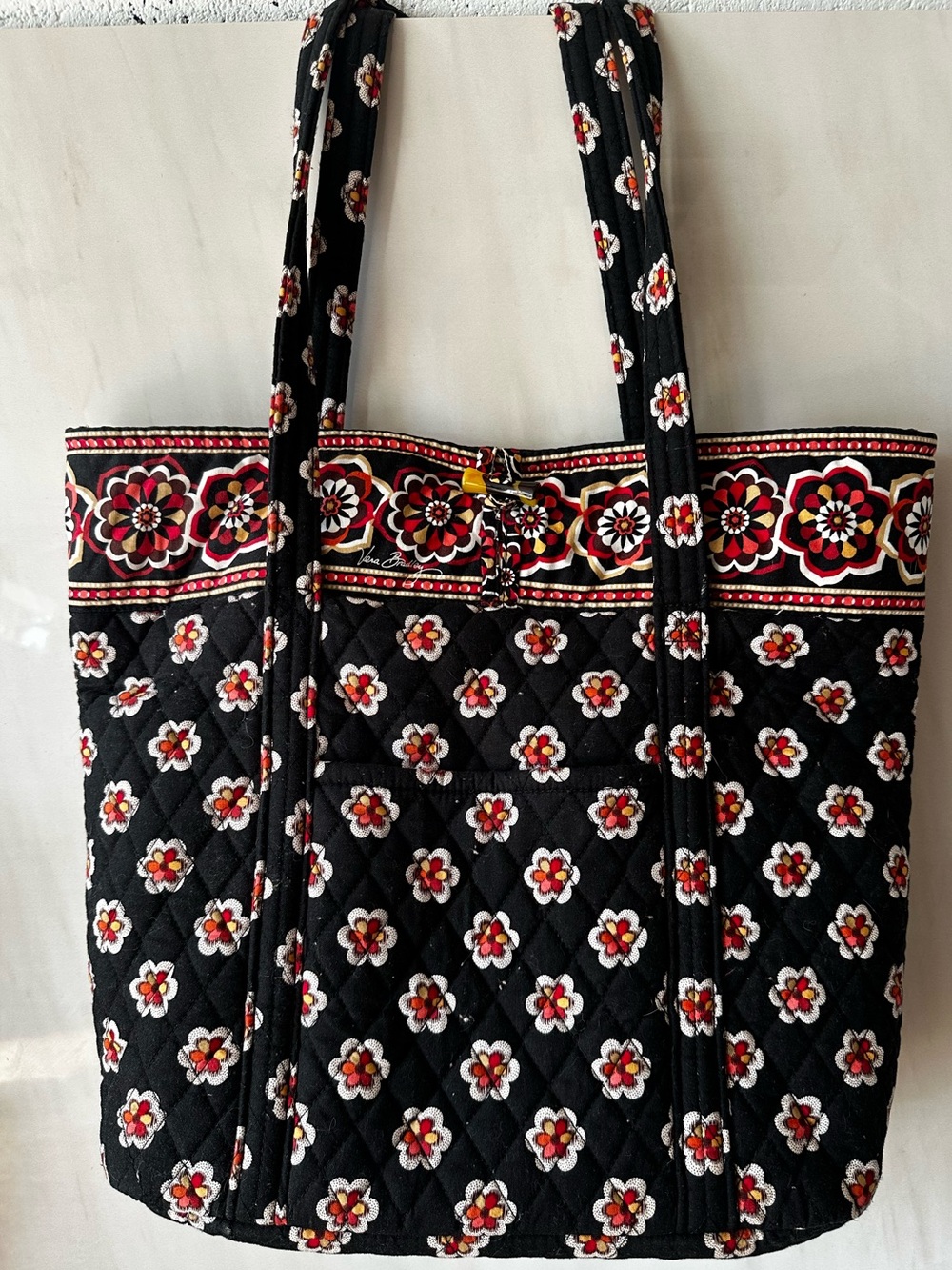 VERA BRADLEY Tote Pirouette Black Pattern RETIRED, Tortoise Toggle Double Handle